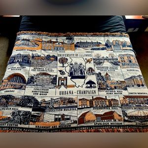 University of Illinois Blanket